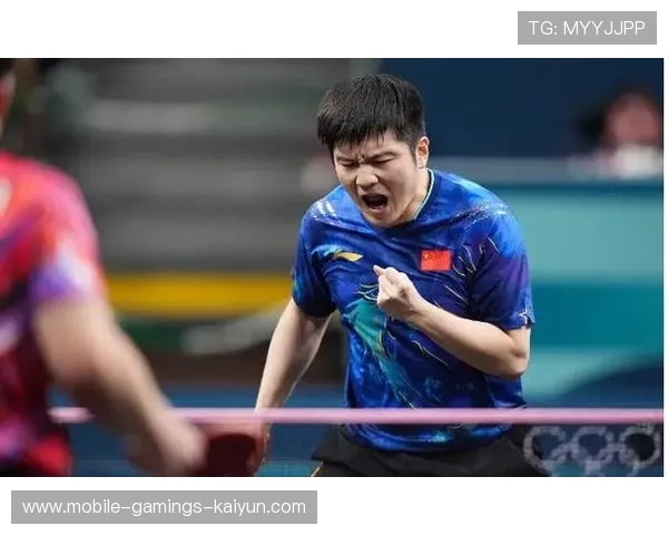 樊振东 4-3 惊险晋级，赛后累到坐在地上