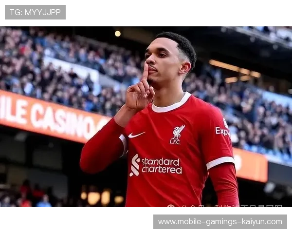 利物浦右路穿透，阿诺德脚后跟妙传助攻得分