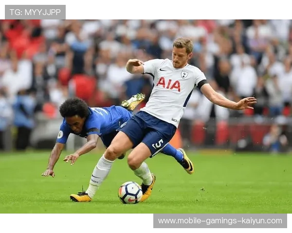 热刺中场拦截发动反击,转守为攻收获回报 热刺中场拦截发动反击,转守为攻收获回报