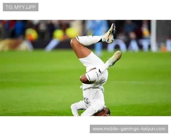 姆巴佩单刀制造点球，法国后防承受巨大压力