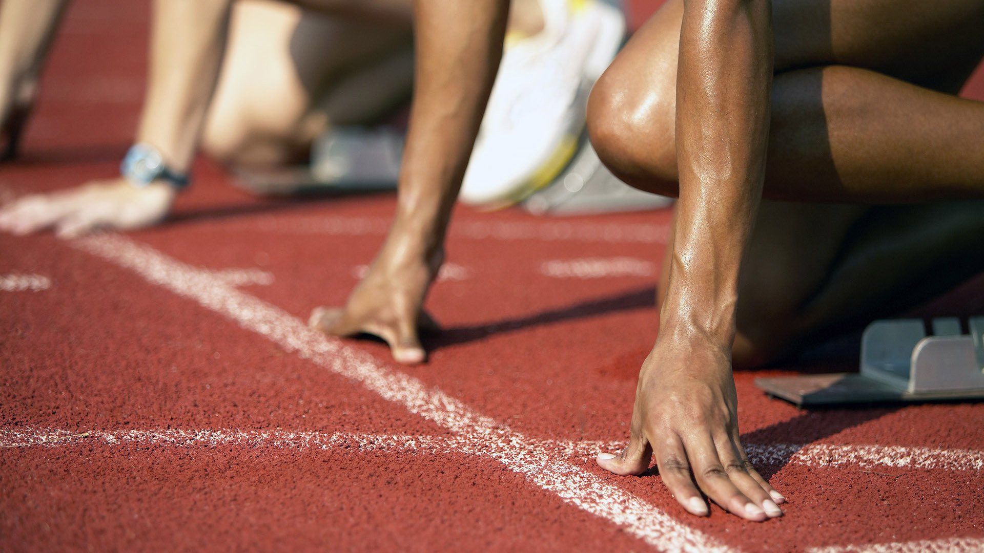 多项体育比赛吸引大量观众